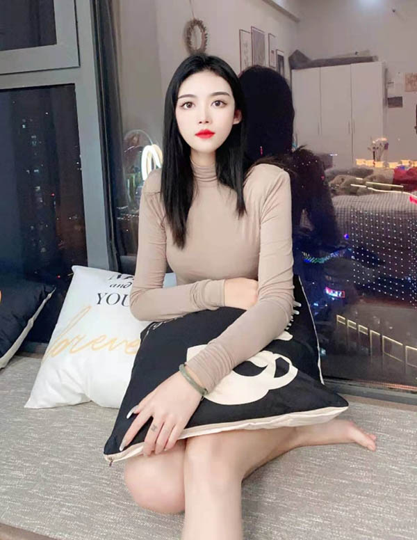 新加坡伴游模特